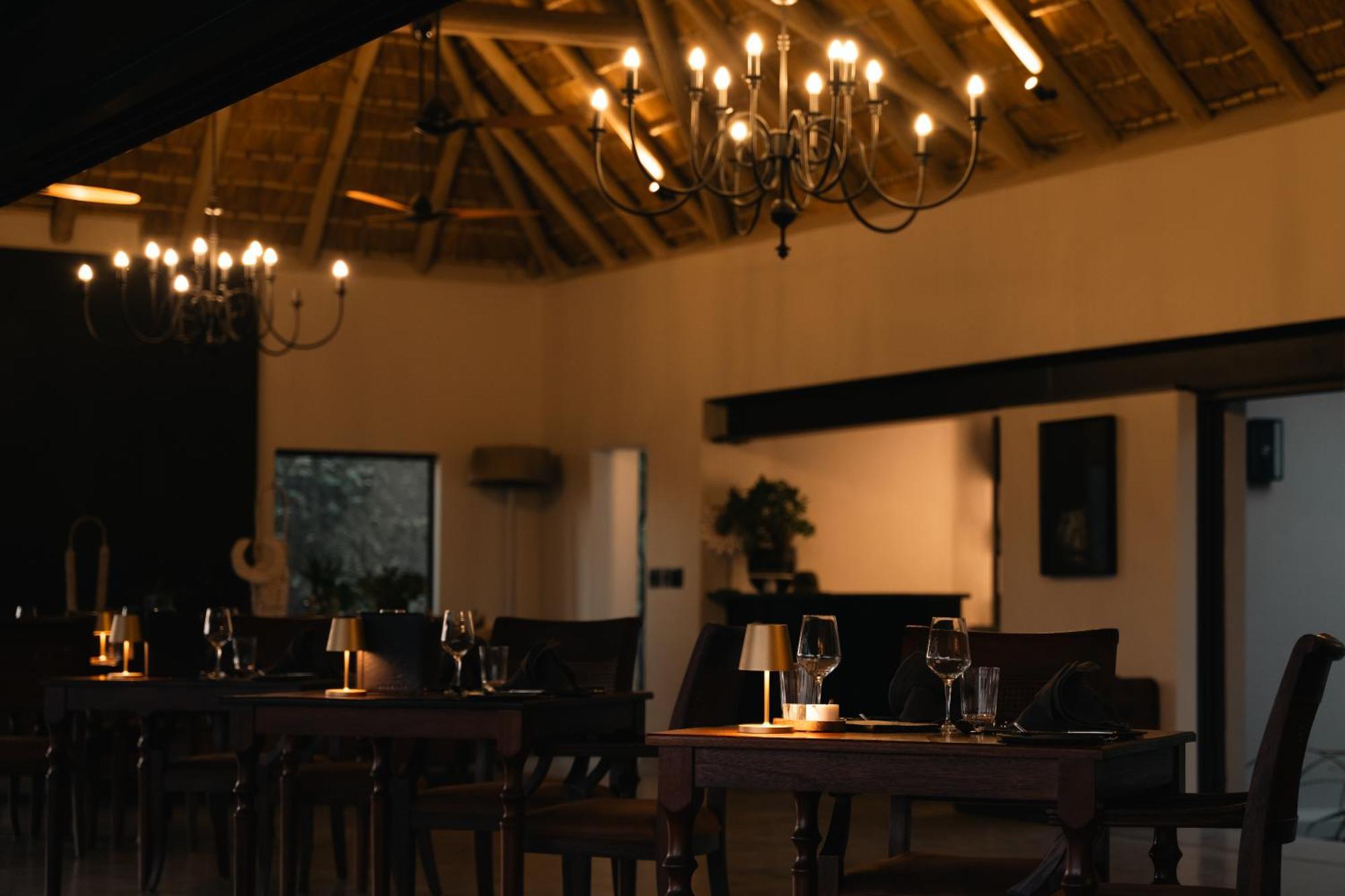 Thornybush Simbambili Lodge Khu bảo tồn Sabi Sand Ngoại thất bức ảnh