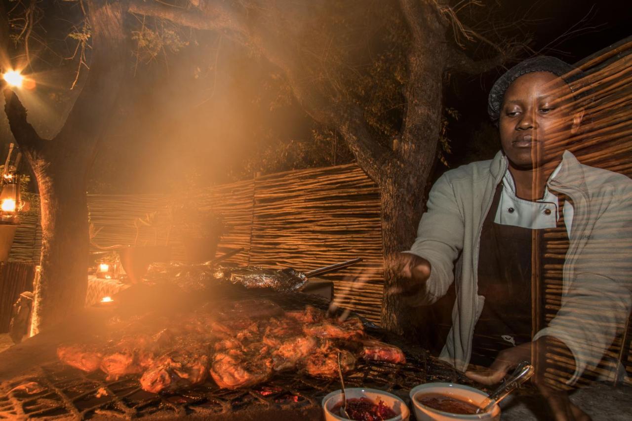 Thornybush Simbambili Lodge Khu bảo tồn Sabi Sand Ngoại thất bức ảnh